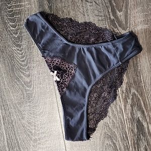🎉 Marisa lace back Brazilian bikini Panty 🎉